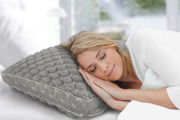 http://puffy.com/cdn/shop/articles/how-to-find-the-best-pillow-for-side-sleepers-2_600x.jpg?v=1608120604