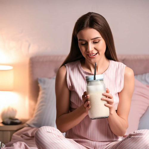 Protein Shake Before Bed: Woman’s Nighttime Nutrition Revolution